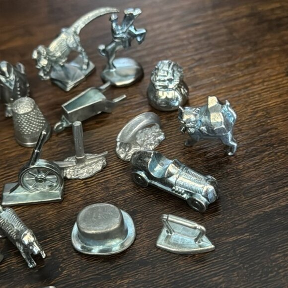 Monopoly Game Pieces Mixed 19 - Picture 4 of 4